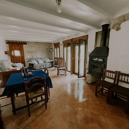 La Casa De La Acacia Lejlighed Olba Eksteriør billede