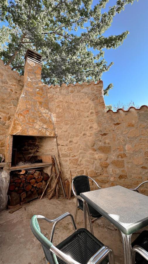 La Casa De La Acacia Lejlighed Olba Eksteriør billede